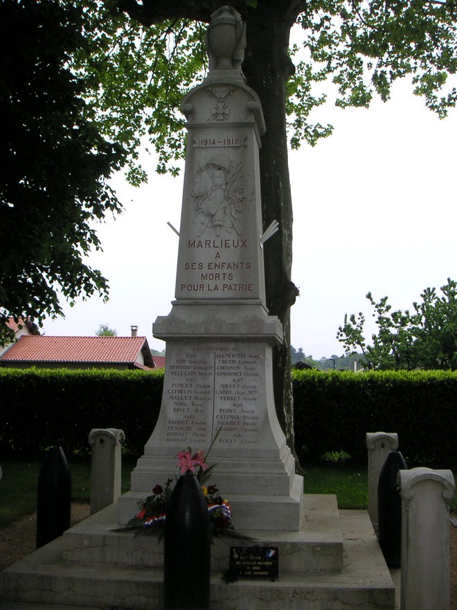 L'histoire du monument aux morts de Marlieux